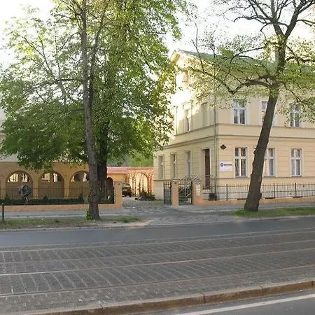 Simplistic In Potsdam